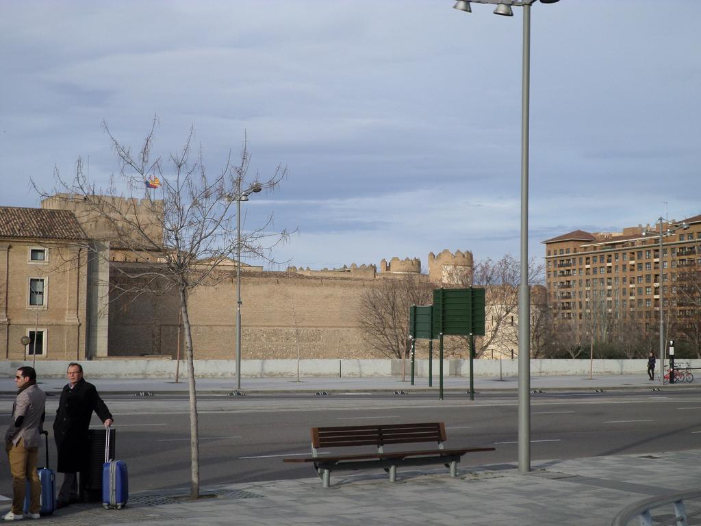Pension Lacasta Zaragoza Exteriér fotografie